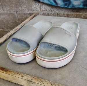CROCS Platform Women's Gray Slide Sandals 8
